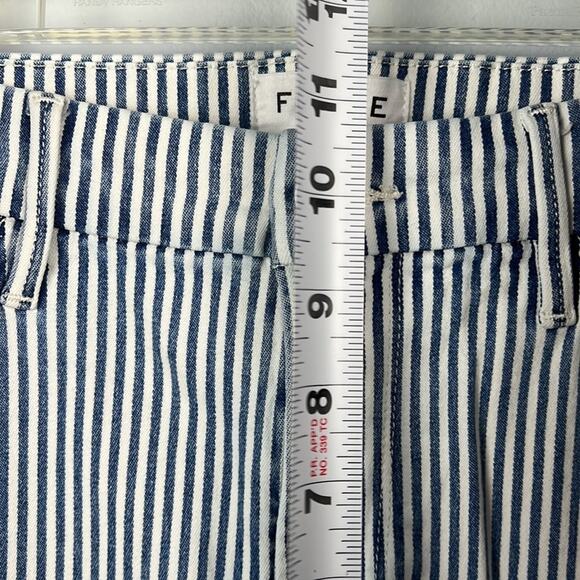 Frame Le Crop mini boot pinstripe denim pants size 32 - Picture 7 of 12